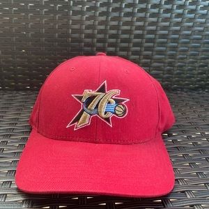 Vintage Philadelphia Sixers Nike Hat